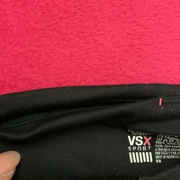 4/$20â¨Victoriaâs Secret Sport Knockout VSX Athletic Capri Leggings - Picture 6 of 7